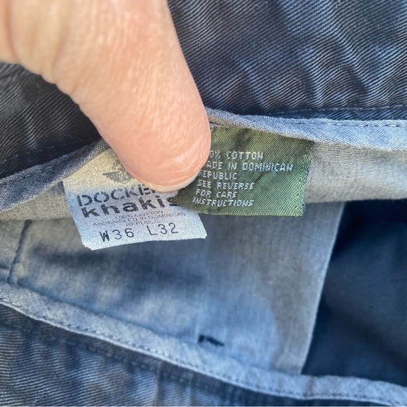 Mens Black Dockers Pants - Picture 2 of 5